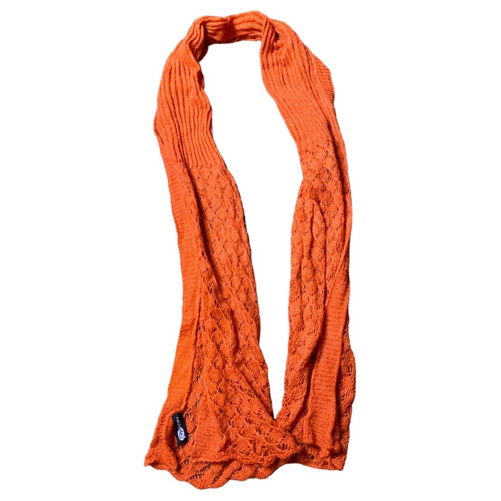 Soft Kinit Scarf!